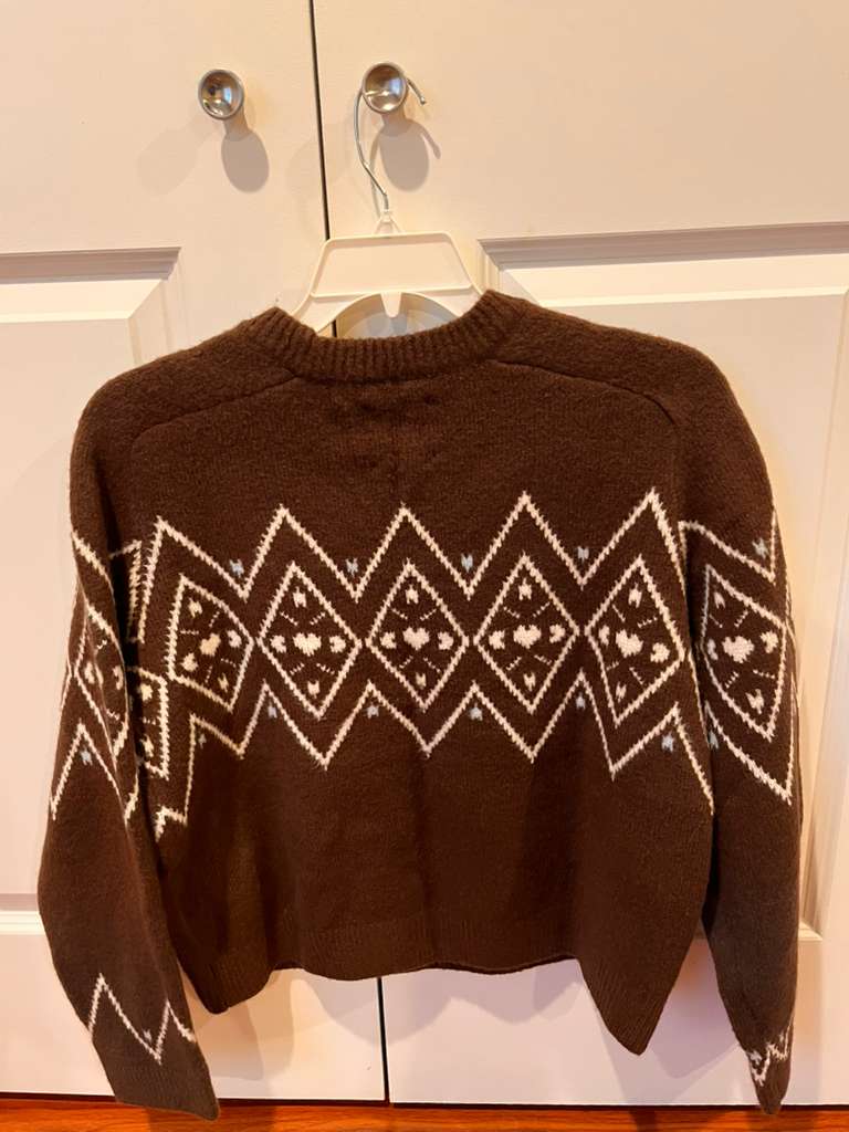 Long sleeve sweater