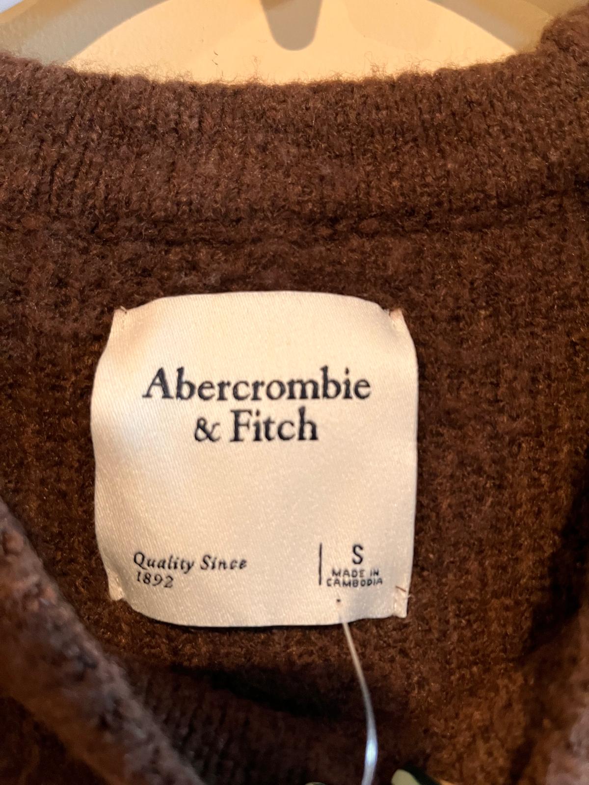 Long sleeve sweater